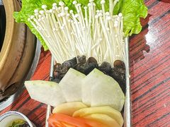 -沙胆彪炭炉牛杂煲(上海日月光广场店)