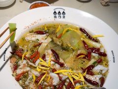 -渔语鱼酸菜鱼新川菜(来福士店)