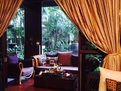 -迪瓦娜按摩和水疗中心