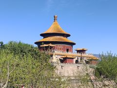 -磬锤峰森林公园