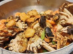 -七欣天香辣蟹火锅(闵行浦江欢乐颂店)
