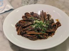 响油鳝丝-蝶园·装修中(BFC外滩金融中心店)