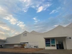 -平望服务区·停车场