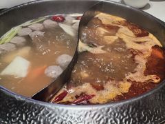 -左庭右院鲜牛肉火锅(环球港店)
