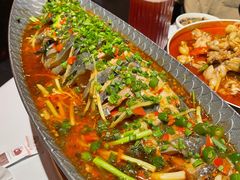 招牌跳水鱼-小河盐帮·私家菜·烤鸭(三元桥·霄云路店)