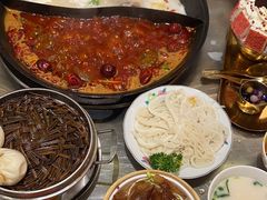 -朱光玉火锅馆(正弘城店)