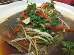 -烁佳海鲜大馅饺子