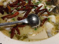 -江渔儿酸菜鱼(东二环泰禾店)