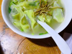 -忆秦园小笼包(惠山古镇总店)