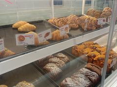 -红星前进面包牛奶公司(畅春园店)