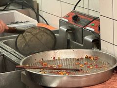 -黑色经典臭豆腐·湖南特产(太平街口店)