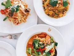 -Thai Pothong Restaurant