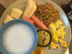 -天津京基皇冠假日酒店