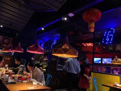 大堂-胖哥俩肉蟹煲(世茂国际广场店)