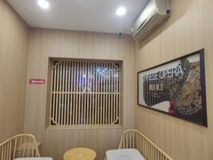-霸王茶姬(南强街店)
