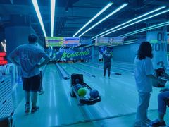 -世代星球·保龄球·镭战真人CS·团建(杨浦店)