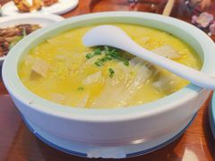 -小桃红·东北菜·春饼烤鸭(南阳湖街店)