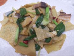 -雅和生态渔庄·宜城锅巴饭(龙灵山公园店)