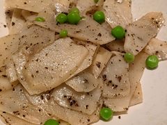 松露酱炒笋尖-小大董·烤鸭(王府井apm店)