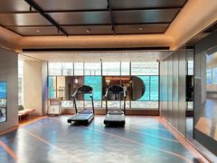 -桔子酒店(上海西藏北路地铁站店)