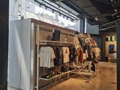 -Air Jordan(世贸天阶店)