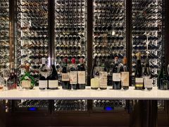 -wineapp葡萄酒餐吧(外滩金融中心店)