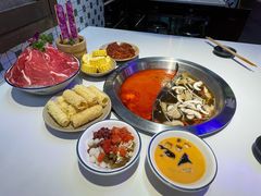 -卤校长重庆火锅(国兴店)