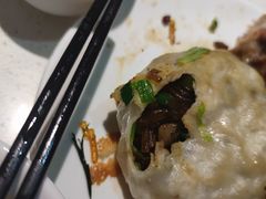 -聚友斋(陶瓷琉璃馆水晶街店)