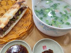 -金诚张妈妈羊汤·驴肉火烧(旧宫佳和园店)
