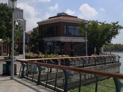 -岁粤Moon·湖景餐厅(月光码头店)