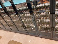 -锦龙国际酒店(天津奥体中心华苑地铁站店)