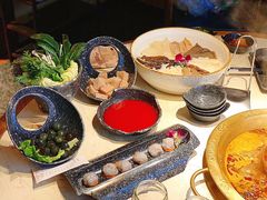 -哥老官重庆美蛙鱼头(龙湖杭州金沙天街店)