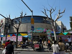 -百联临沂购物中心(临沂路店)