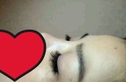-美斯洛美甲美睫连锁店