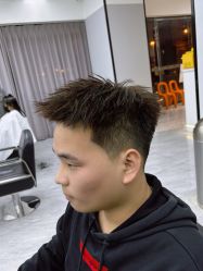 -YESIDO椰岛造型烫发染发