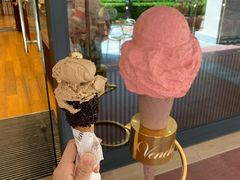 -VENCHI 闻绮(上海佛罗伦萨小镇店)