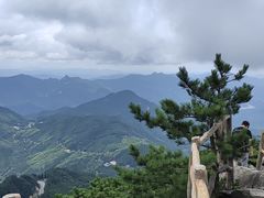 -罗田薄刀峰风景区