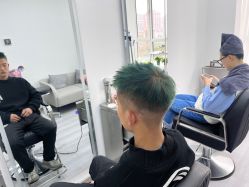 -LILI·HAIR SALON理理造型