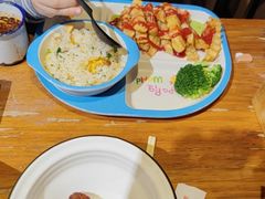 -怪噜范·老贵阳街头名小吃(鸿通城店)