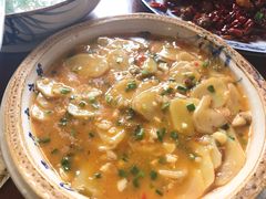 -黄桷树曹家私房菜(江与城店)