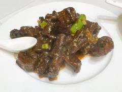 -梅龙镇酒家(南京西路总店)