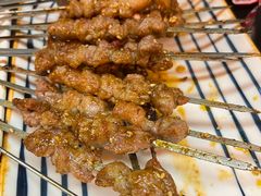 -许哥东北烧烤·铁丳烤串·宫后夹肉(繁花中心店)