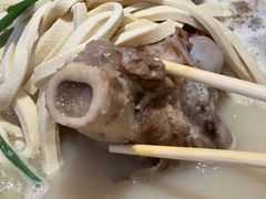 招牌筒骨煲-小骨煲金华砂锅(转塘金街美地店)