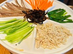 -云海肴·汽锅鸡·云南代表菜(天山百盛优客店)