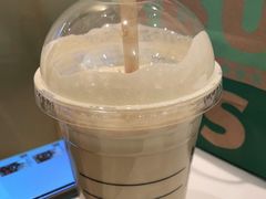 -星巴克臻选(莘庄仲盛店)