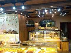 面包甜点陈列柜-BOKE博稞烘焙(天佑城店)