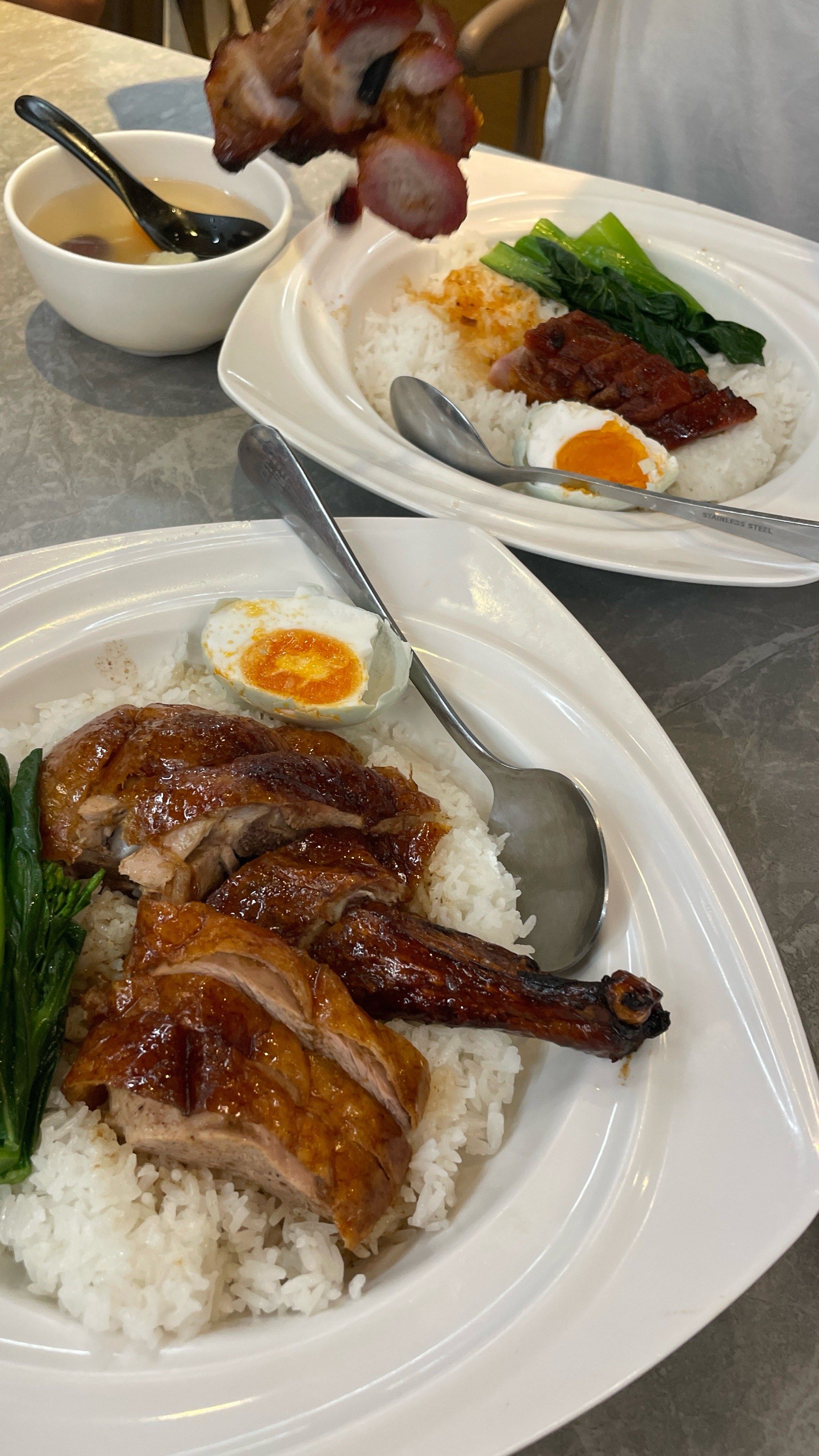 欢乐午餐档:烧腊饭!入口即化的叉烧!脆皮烧鸭