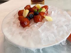 冰镇菠萝咕咾肉-泰悦一品·粤菜·烤鸭·茶点(金融街店)