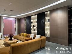 -红星美凯龙(上海沪南店)