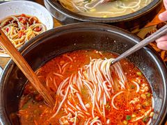 -勺子米线·云南传统小吃市集(四方街店)
